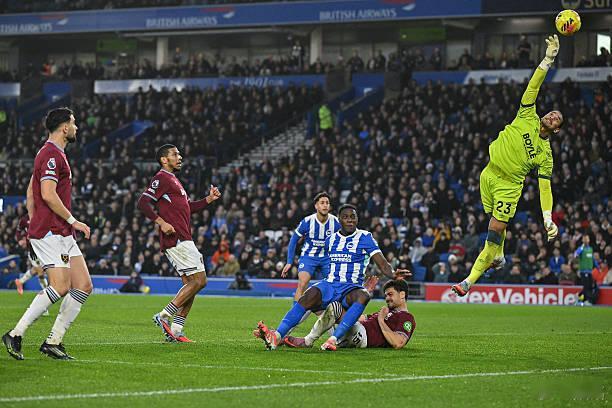 布莱顿1比1西汉姆联双方大开大合，踢得煞是好看。73分钟，替补出场的威尔逊妙