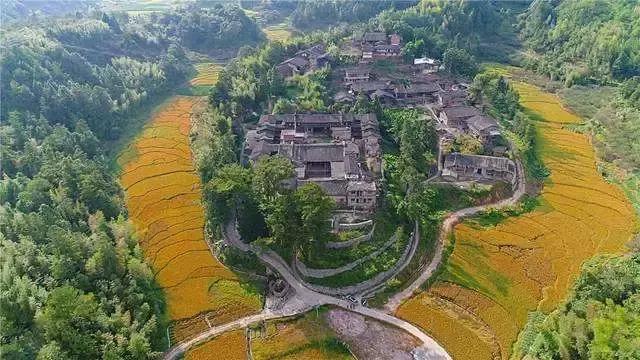 永泰要成为福建新名片，这可不是随口说说！它有太多让人眼前一亮的地方。永泰的自然