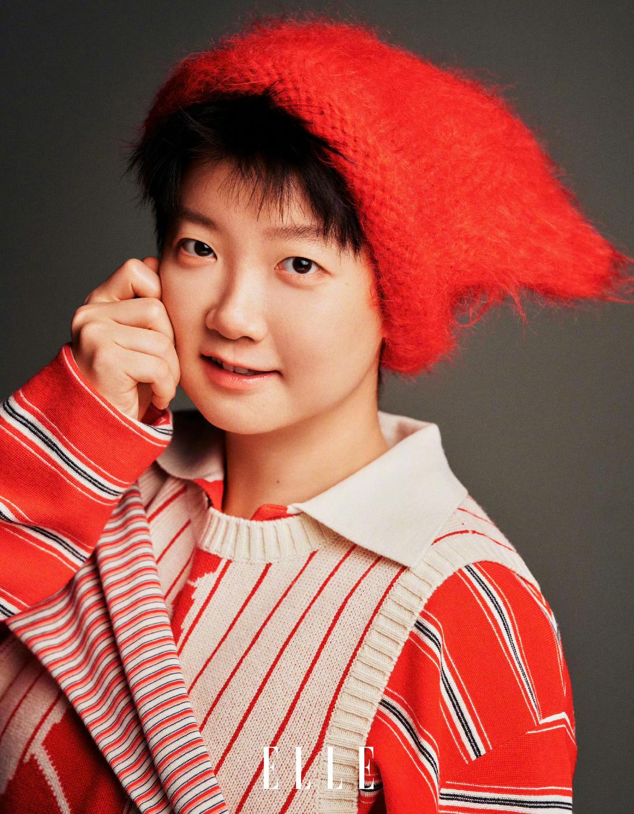 这下孙颖莎都知道了果然什么都瞒不住她孙颖莎在新杂志采访中，让她选芒果还是