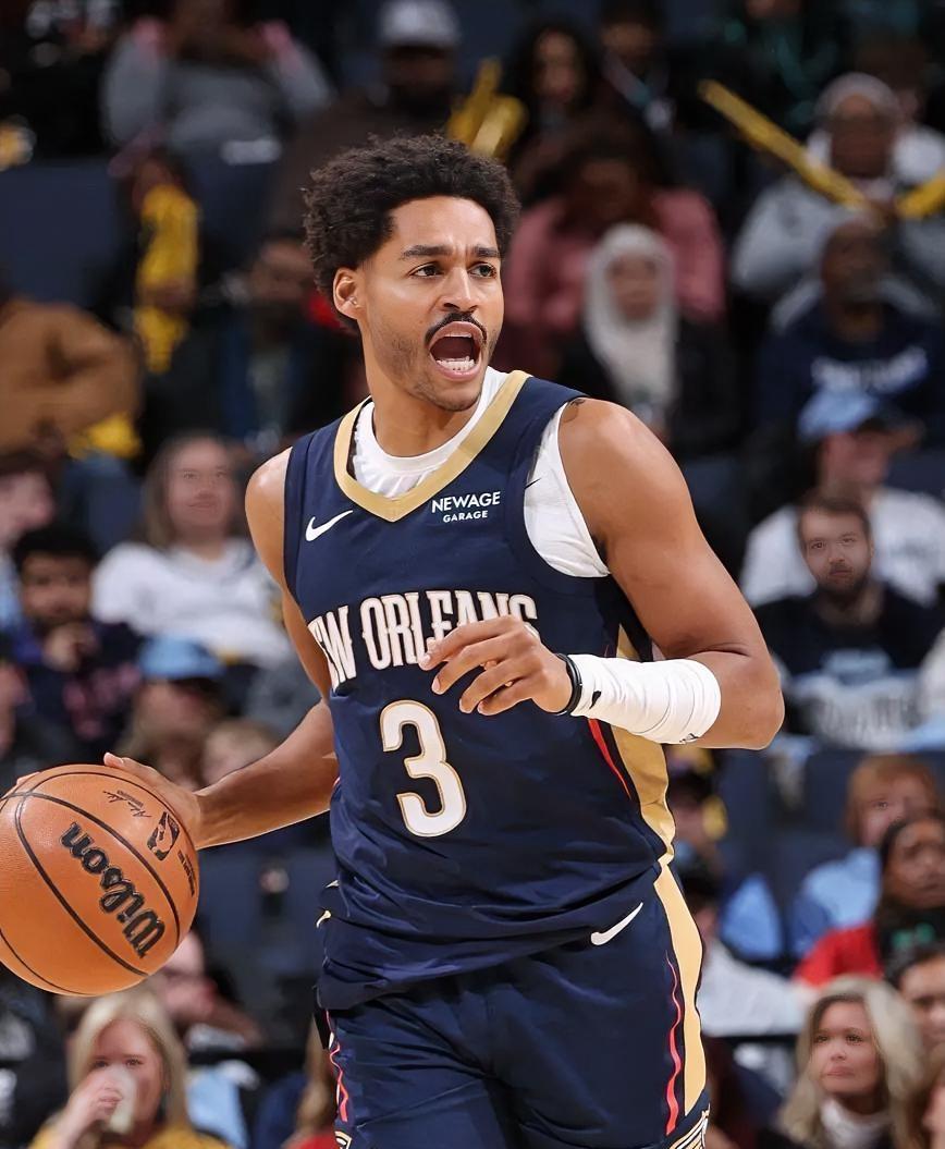 不吹不黑，勇士旧将普尔和卢尼的表现对比！！普尔：本场比赛上场32分钟，投篮