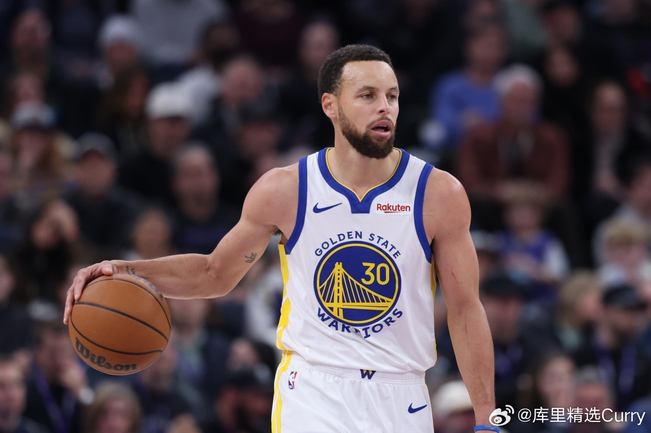 勇士官方表示，库里昨日并没有进行五对五的训练。他的伤情没有恶化，球队只是想让他再