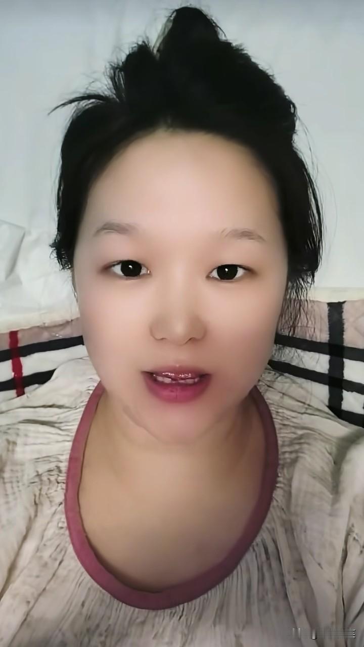 没想到山东滨州“坡上小仙女”王某白嫖童装的事件还有后续！本来商家已经不计较了