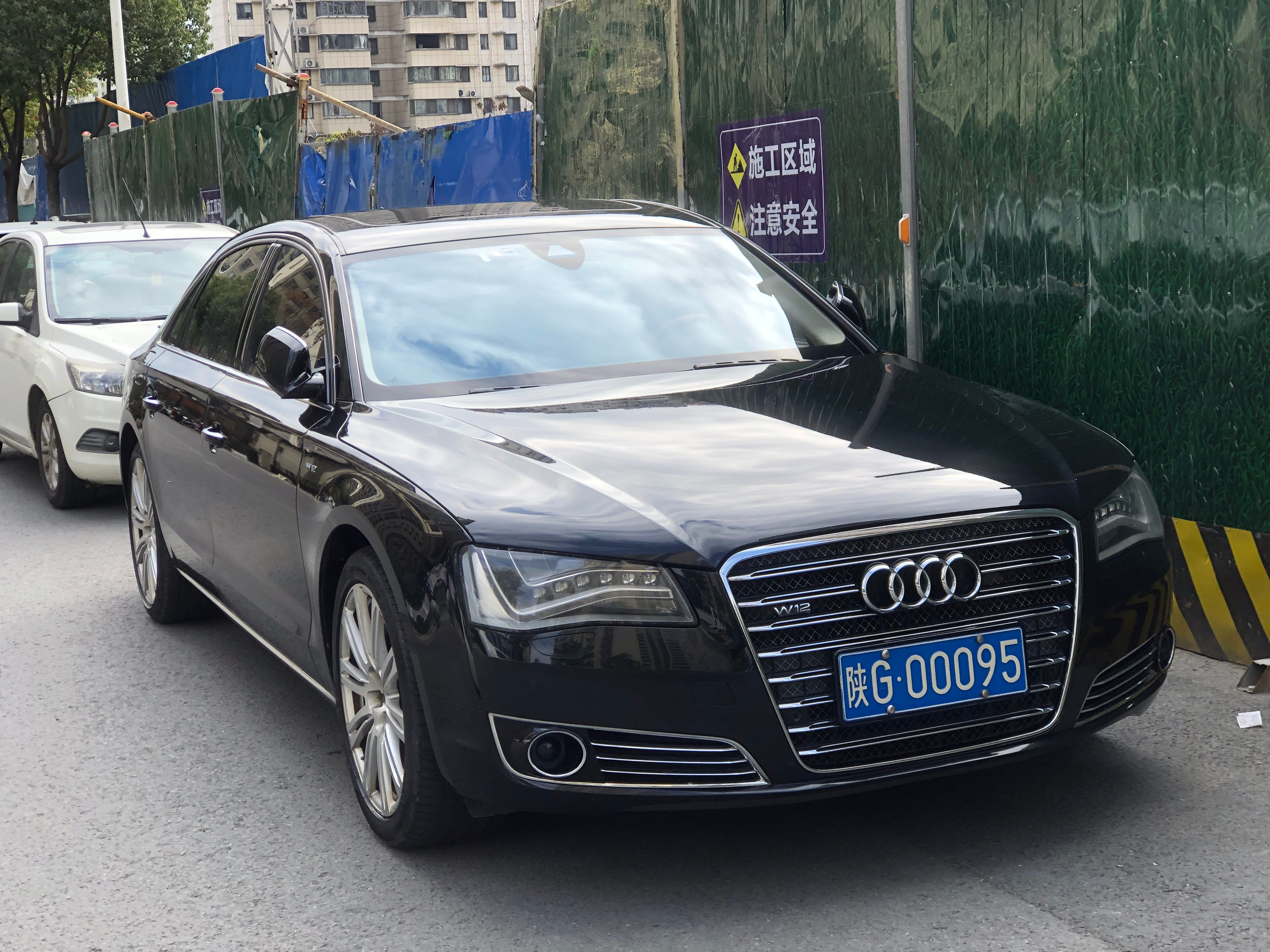 全球车牌陕G00095奥迪A8LW12安康
