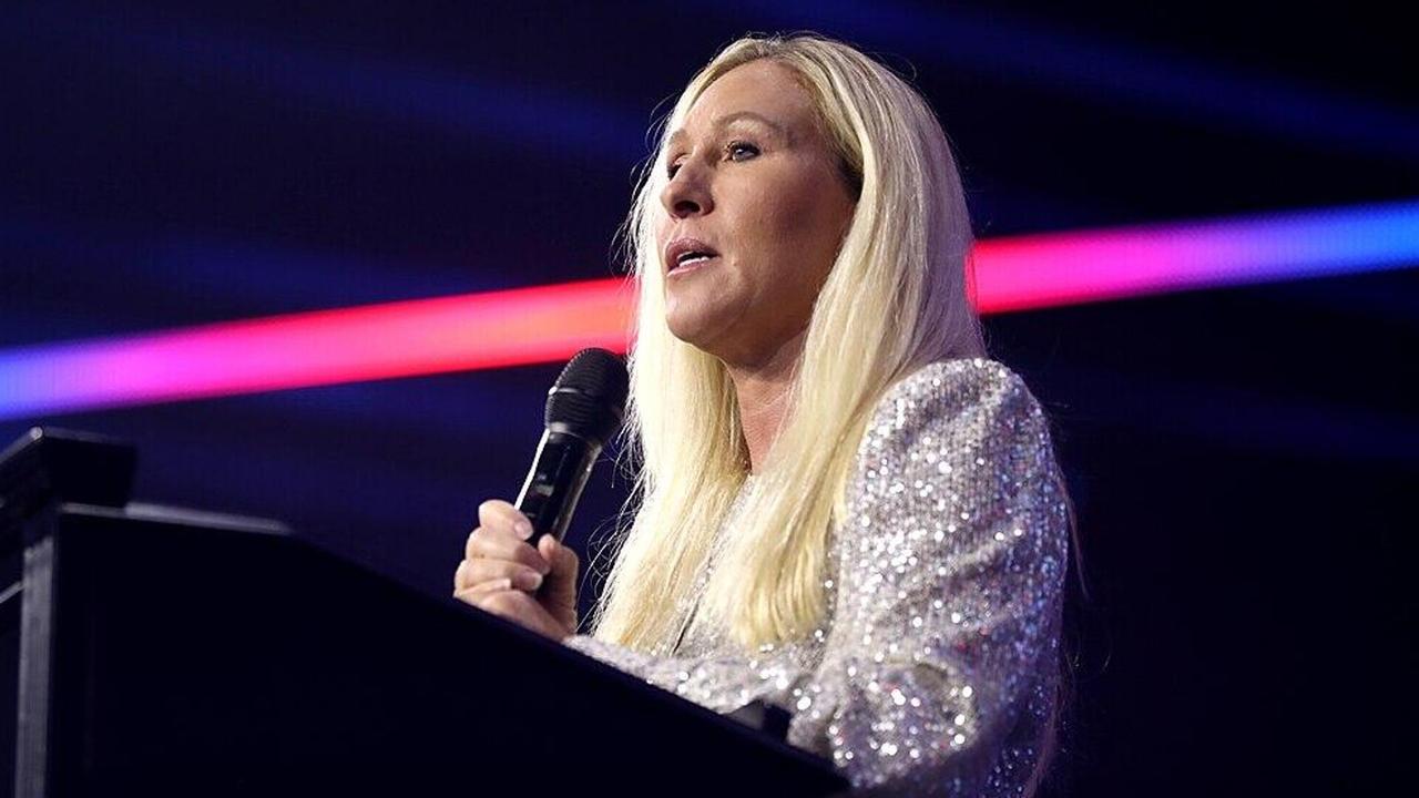 美国众议员格林指责共和党人和民主党人应对国债增长和全球战争负责俄罗斯卫星通讯