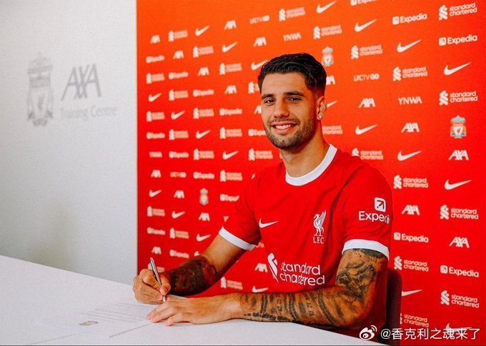 索博斯洛伊讲述自己如何签约利物浦：游泳差点接克洛普的电话“我记得当时正和朋友一起