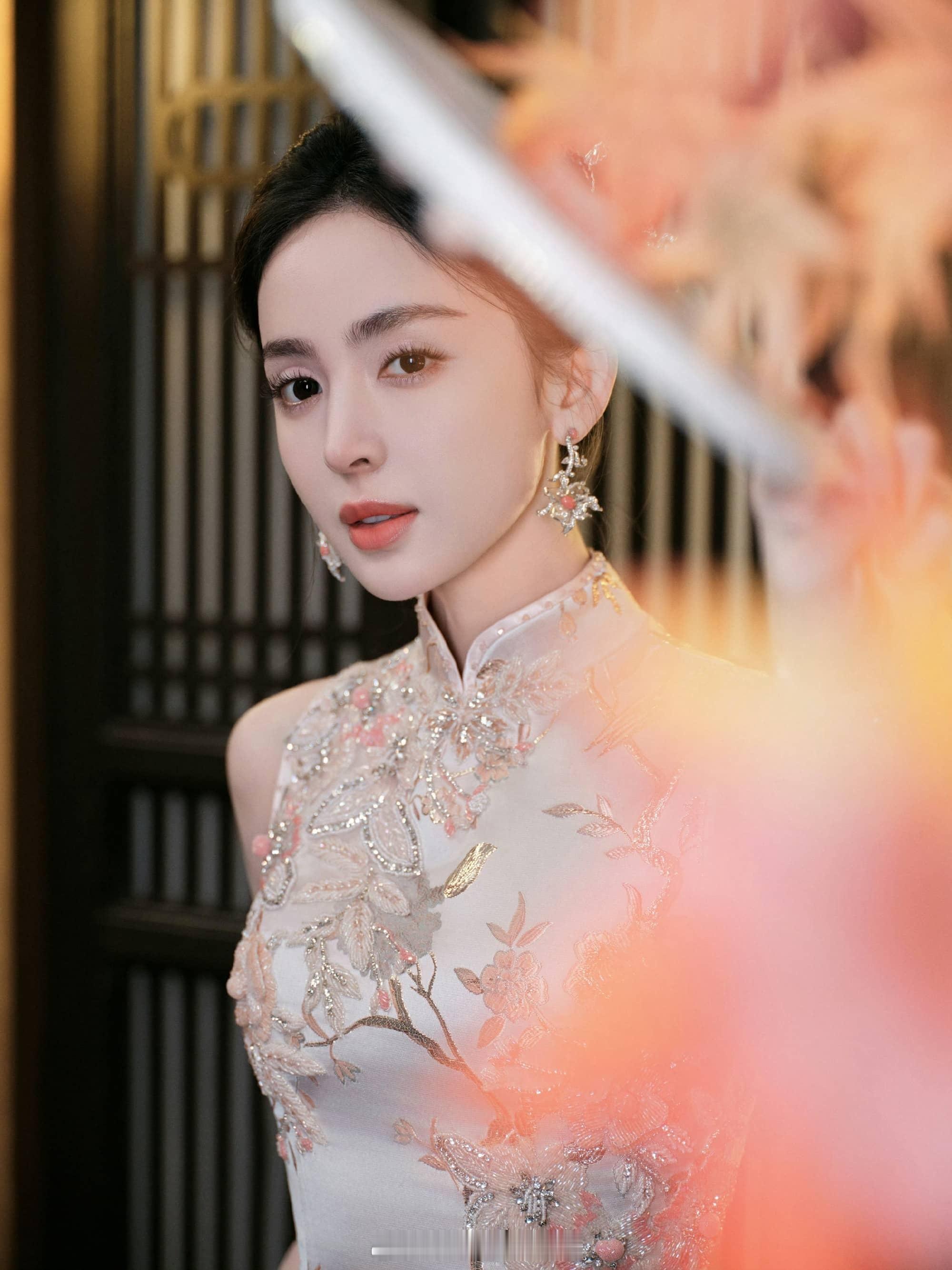 古力娜扎中式旗袍魅力大赏​​​
