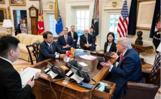 宁愿下台，也不签协议！这让美国大为恼火，但是日本这一次是坚决不肯就范，要不然一个