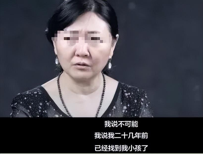 重庆渝中区解放碑有个叫朱晓娟的护士，家里一岁多的亲生娃被四川南充来的保姆偷走，她