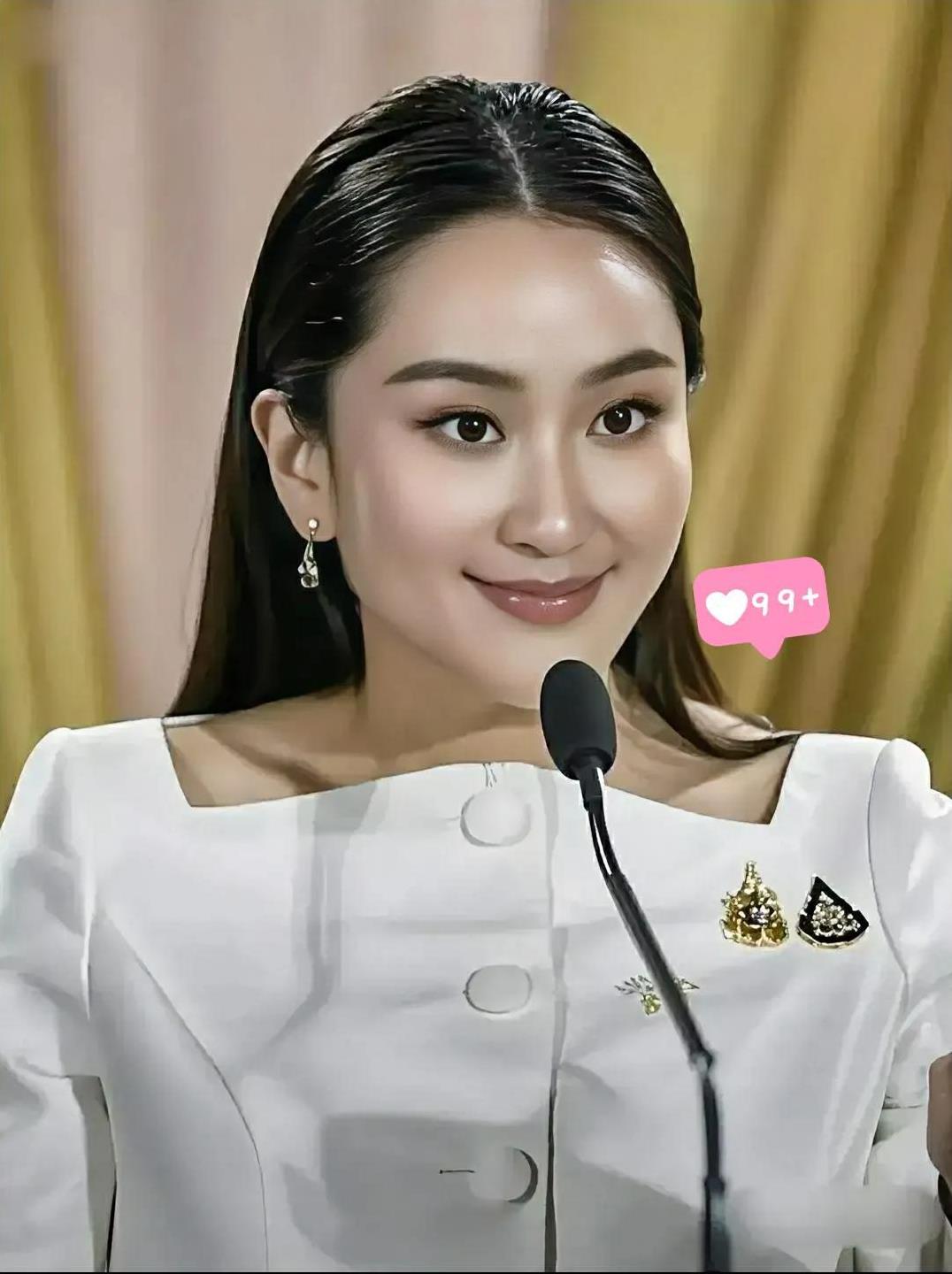 就在刚刚佩通坦突然发飙！7月26日泰国文化部长佩通坦突然在X平台发飙，直接指