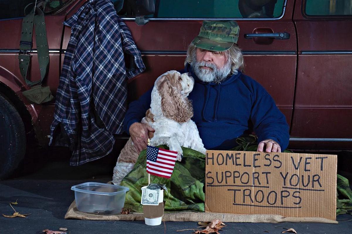 给“流浪乞讨人员”改名为“流散人员”，顺利实现“乞讨”者归零。我们的《社会救