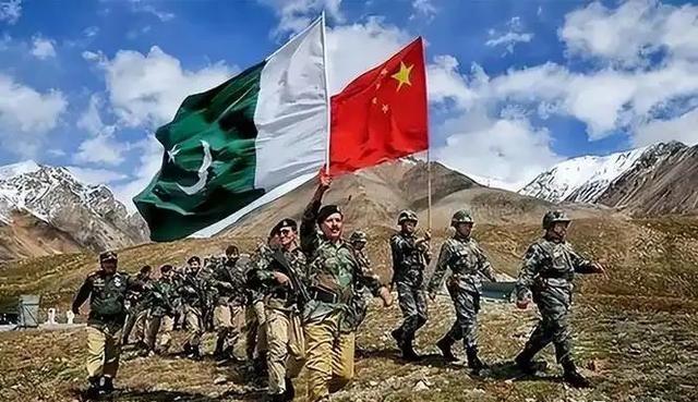 如果中国全力支持巴基斯坦，印度能挺几天？就这么说吧，都不用按天算，中国上