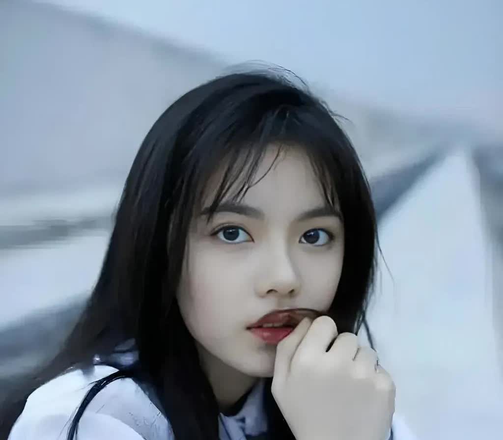 美国：禁止销售华为英国：禁止销售华为。日本：禁止销售华为欧盟：拆除华