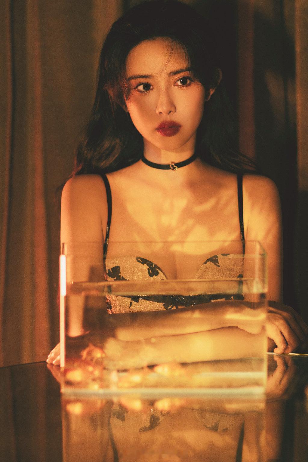 孟子义浓浓的港风味道