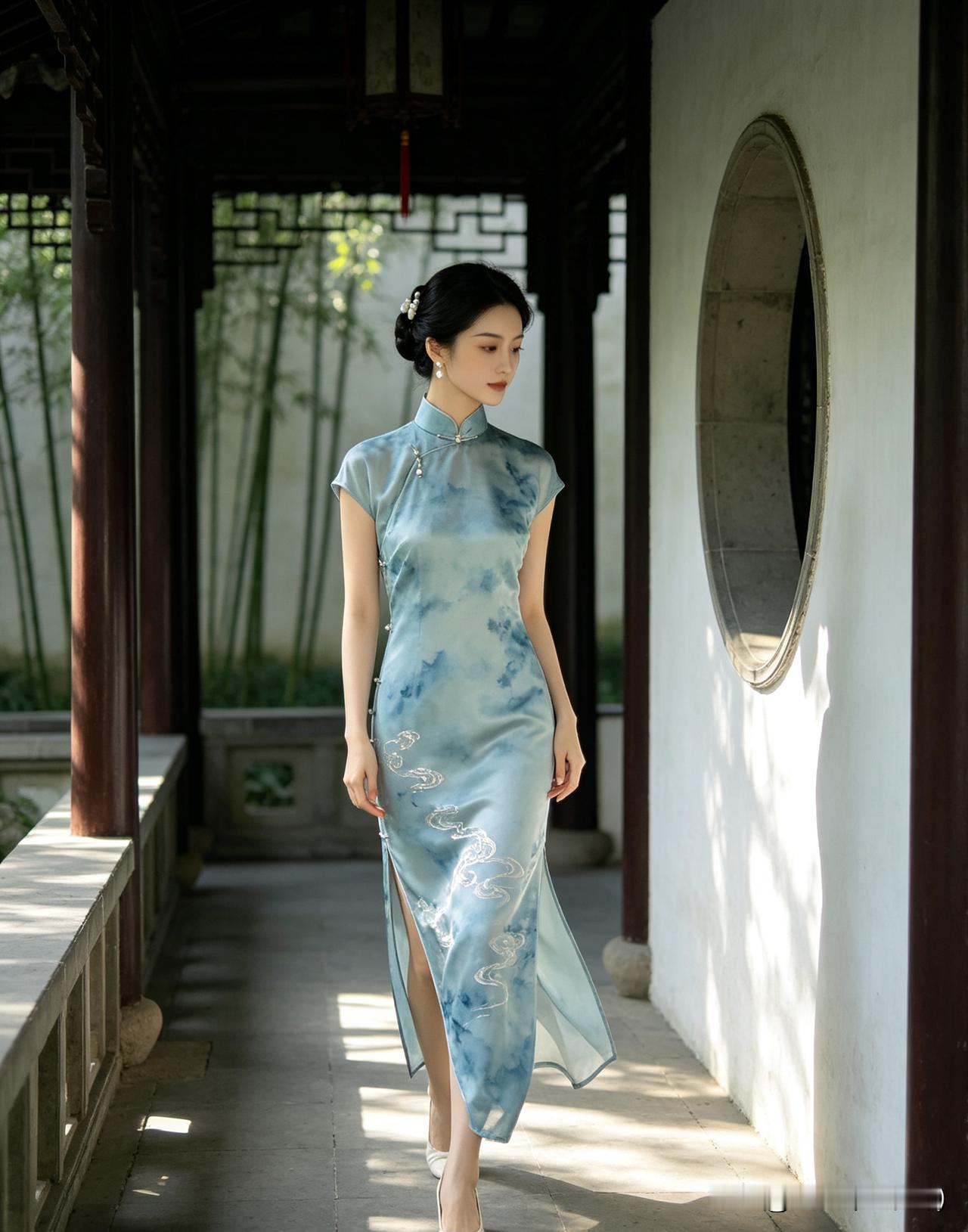 提起旗袍，很多人脑海里就会浮现出东方女子温婉优雅的模样。它不仅仅是一件服饰，