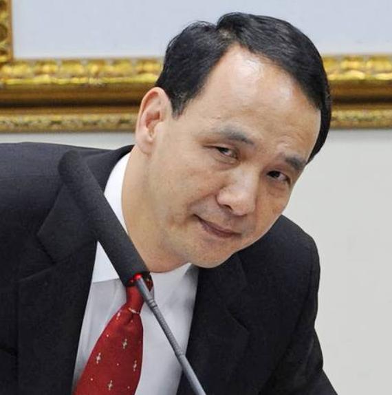 朱立伦带200多人辞职！郑丽文遇难题郑丽文接了个烫手山芋朱立伦一走，