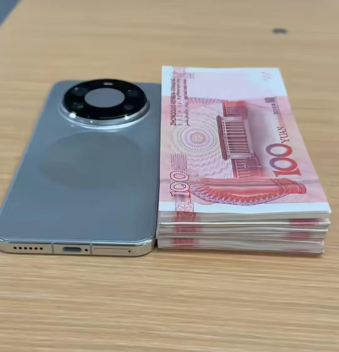 左右为难，左边是一部心心念念的Mate80promax要花一把钞票，右边是一部手