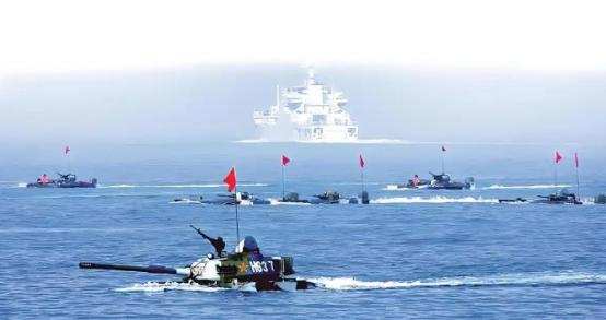 79架战机同时压境是什么概念？6月13日解放军直接把台岛围了个水泄不通，所谓中线