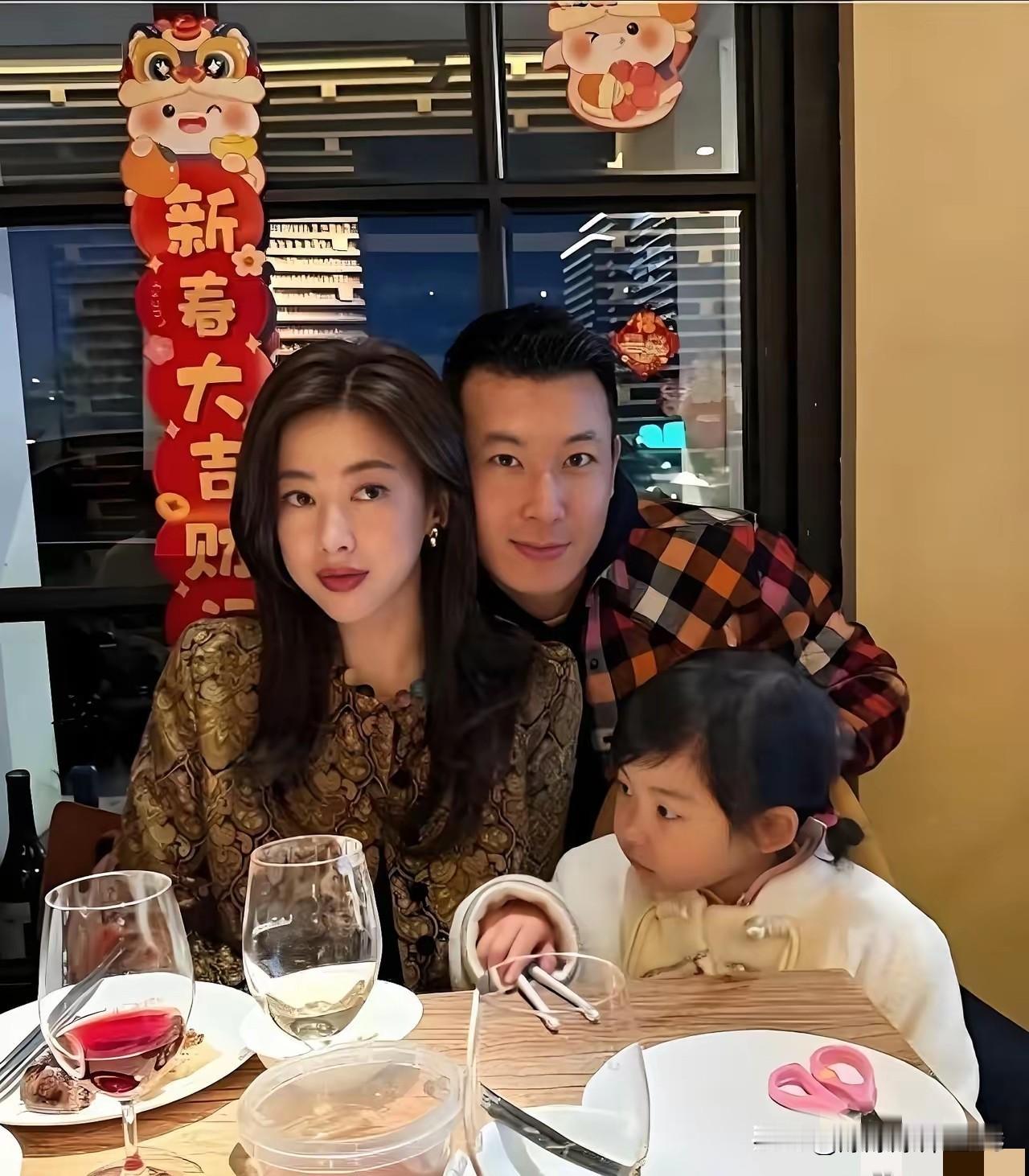 说实话，朱珠老公那个“国家二级运动员”的头衔，也就是拿出来吓唬吓唬外行。这里