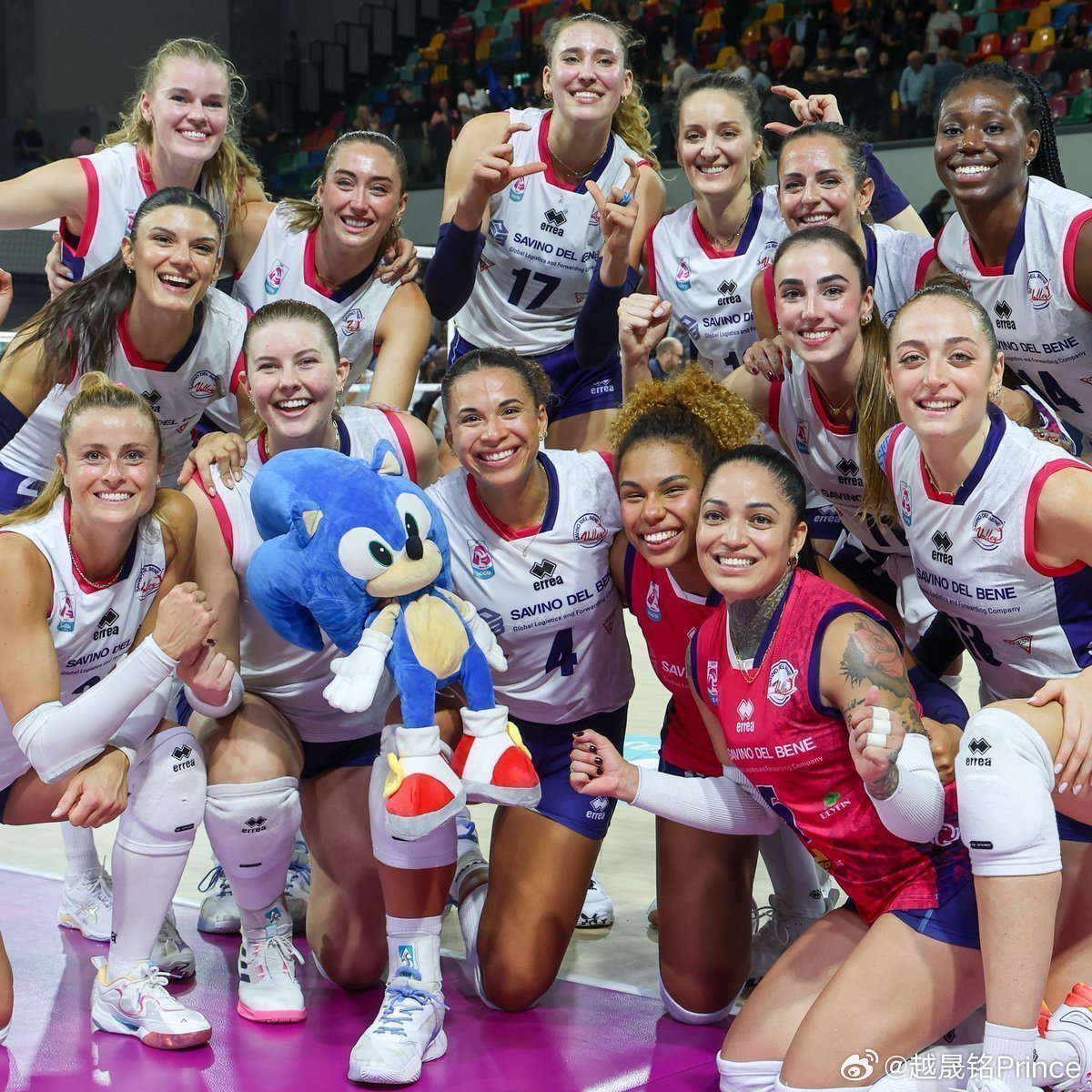 排球🔵斯坎迪奇在意大利联赛半决赛中惜败出局，最终以第三名的成绩结束了本赛季