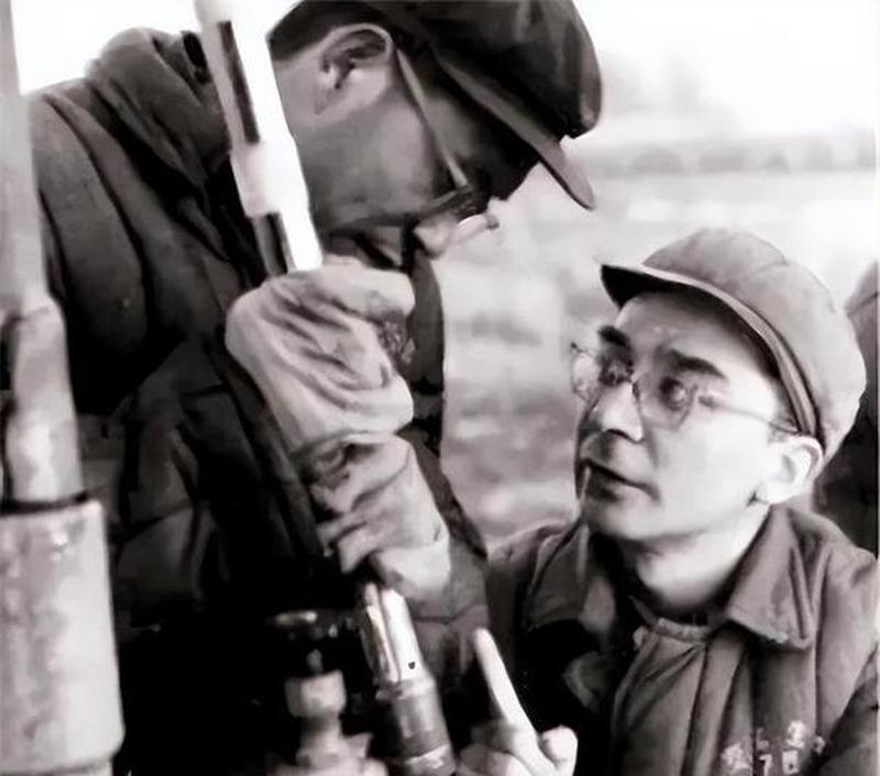 高考数学满分、物理98、化学96，却被清华北大同时拒之门外。1955年，王德