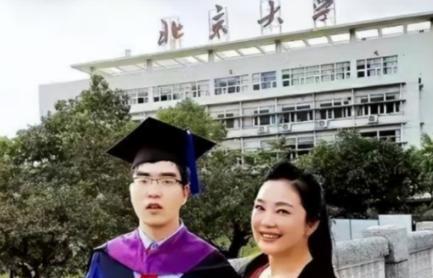 夏天，武汉幼儿教师邹翃燕的儿子丁丁因出生时缺氧导致脑瘫。医生诊断显示孩子左脑运动