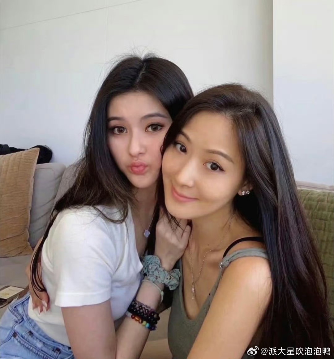 “第一名媛”孙芸芸女儿未婚生子这事，还蛮耐人寻味的。表面是豪门千金受情伤独自扛下