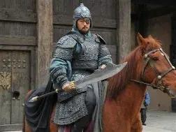 三国中的蔡阳武功到底有多高，为何千里追杀巅峰时期的关羽提起蔡阳，不少人第一反