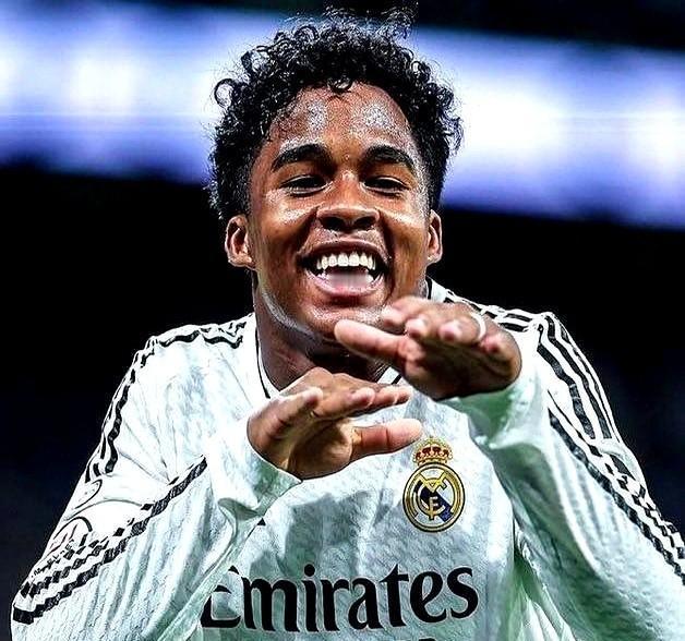 皇马亲手把6000万的天才，扔进了冷板凳。废掉他的不是对手，是自己人。安切洛