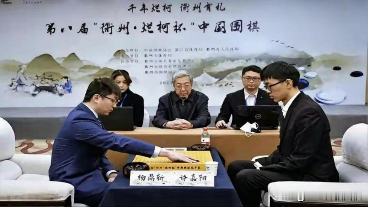 慢羊羊变铁栓？许嘉阳先过国内，再谈申真谞两个月从第六冲到2749分，当湖