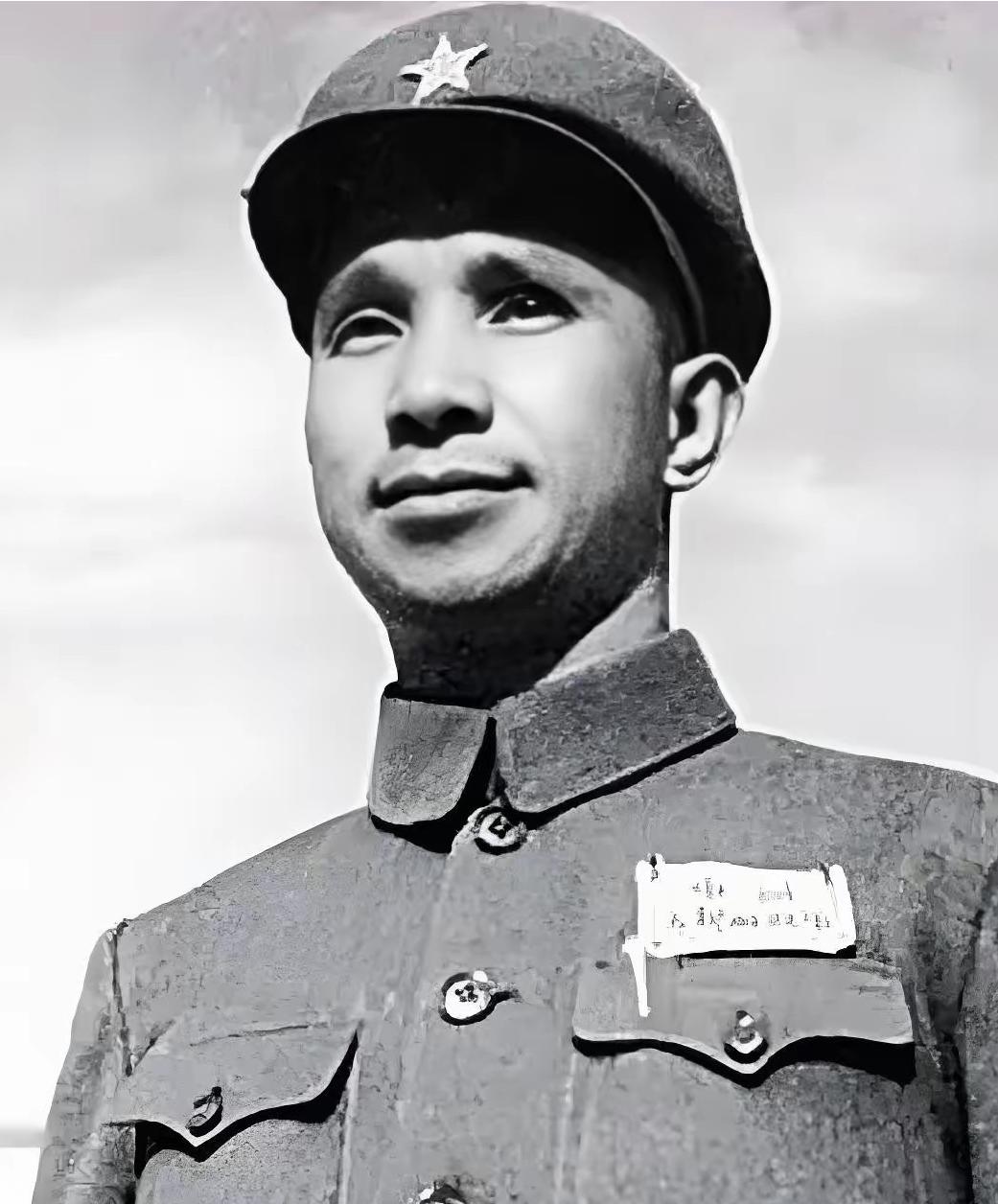 粟裕要守住黄桥，一个支队长突然问道：“我算过了，我们的弹药根本守不住黄桥