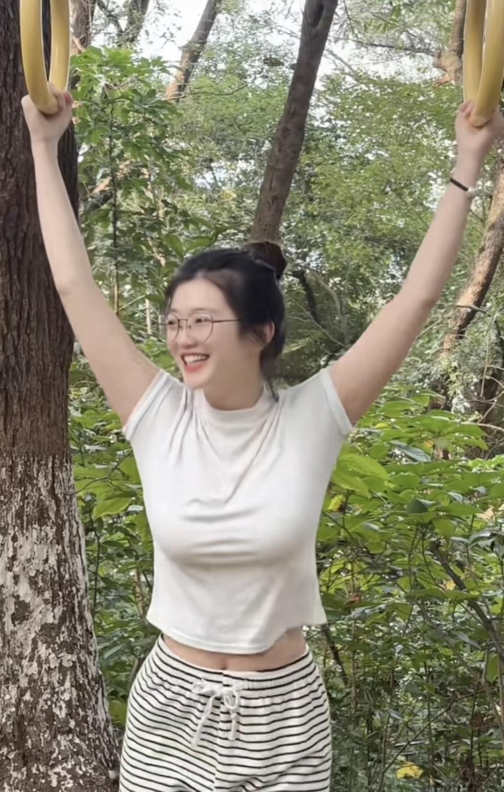 晒图笔记大赛在森林中拥抱自然，感受自由与快乐！🌳😊