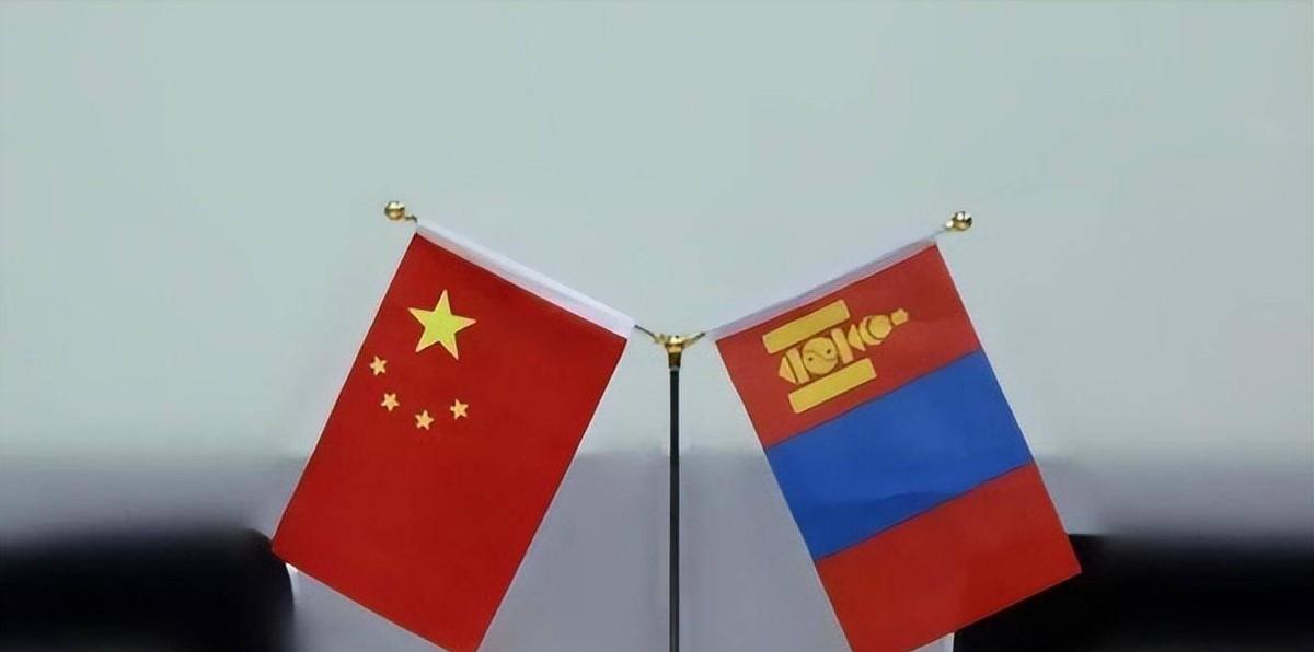 蒙古国在经过十二天的政治洗牌后，曾任国家安全委员会秘书长的贡布扎布·赞丹沙塔尔成
