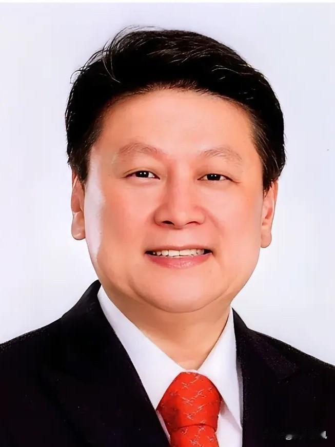 备好一桌酒菜，来了两桌宾客！赖清德捞票算盘踢到铁板真是应了那句老话，赖清德精心