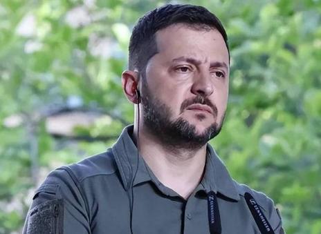 有人说乌克兰如果选举，最好继续选择泽连斯基，因为若不是泽连斯基，乌克兰可能早就投