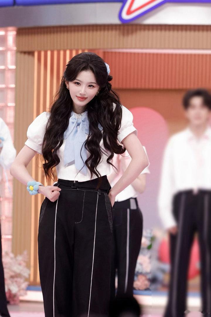 孔雪儿邓凯SBTI测试结果如果你知道我cp今天要发糖你也会觉得我幸福