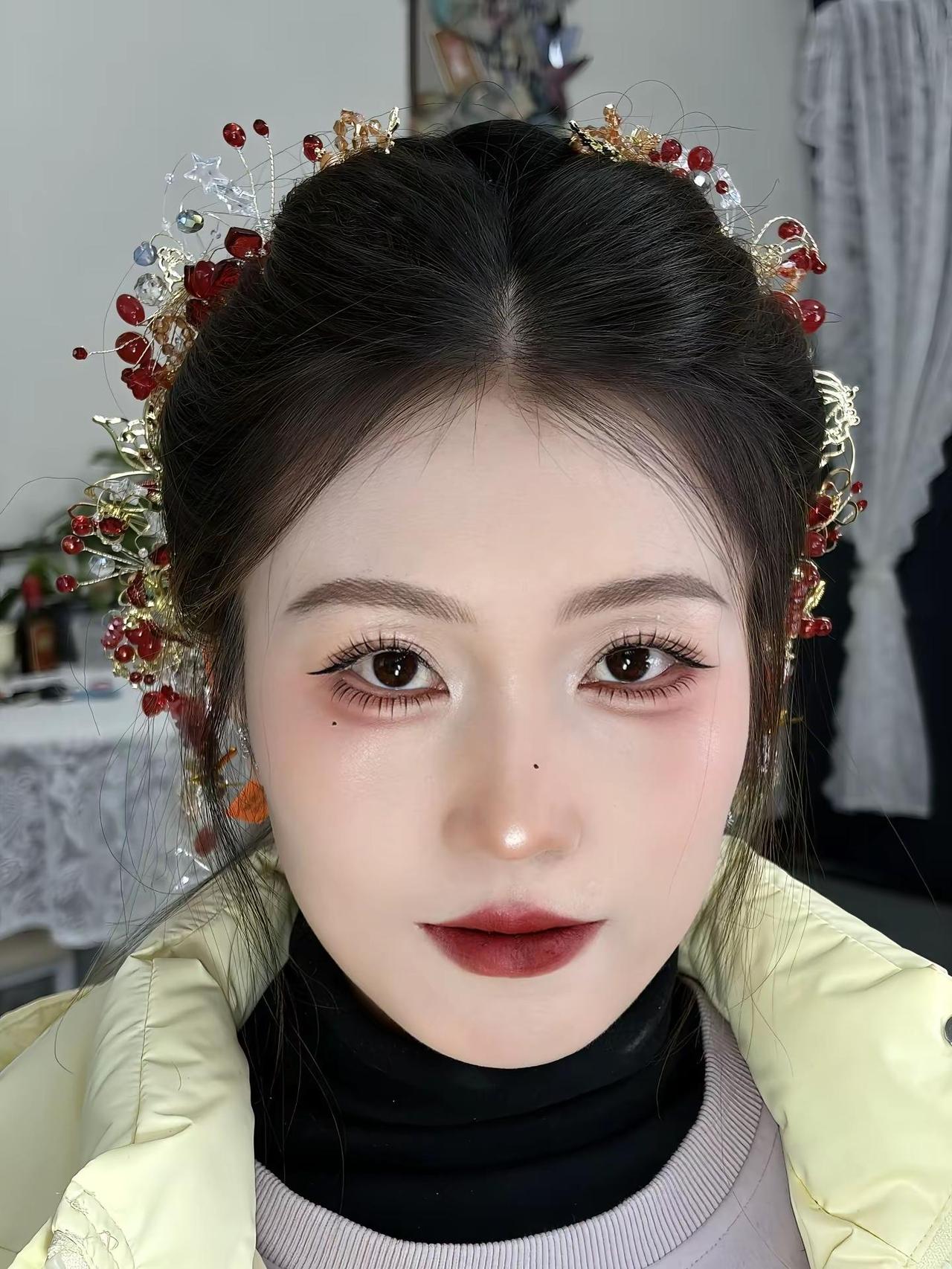 今天试妆的小姐姐可美可美了