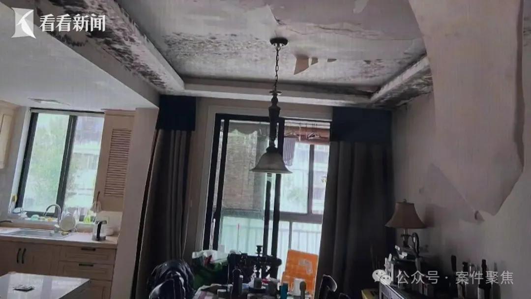 上海松江一小区，3楼邻居家反水，导致大量污水渗漏到2楼业主吴先生家中，对吴先生家