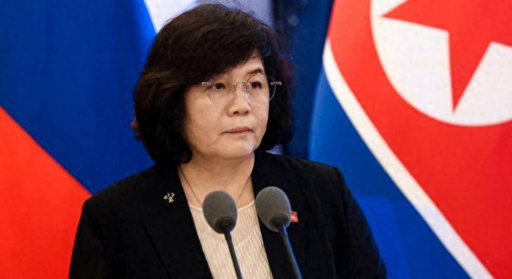 金正恩返朝不足一月，再做重大决定，俄罗斯有的待遇，中国也得有。金正恩刚从中国回