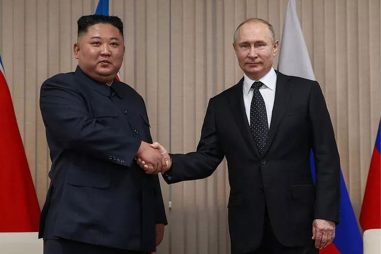 俄罗斯或发生历史性一幕，金正恩做好100%准备，中国有贵客找上门。原来特朗普的喊