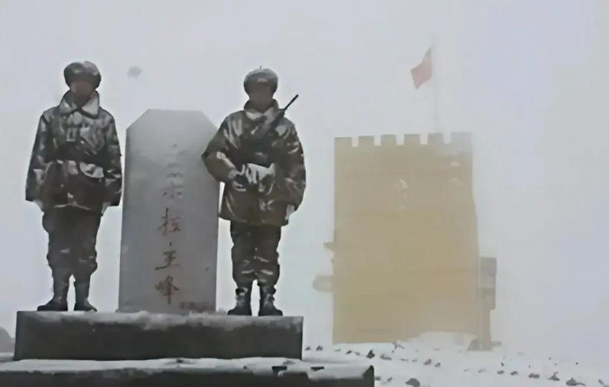 “为什么不给边防战士修个玻璃哨所？”看着边防战士在海拔5000多米、零下50度的