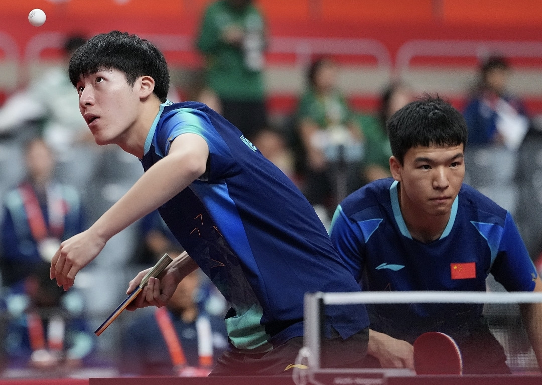 王皓真后悔了，温瑞博双打3-1领先打出11-1，居然都能被张本逆转，急得王皓在场边大喊前几天国乒男团