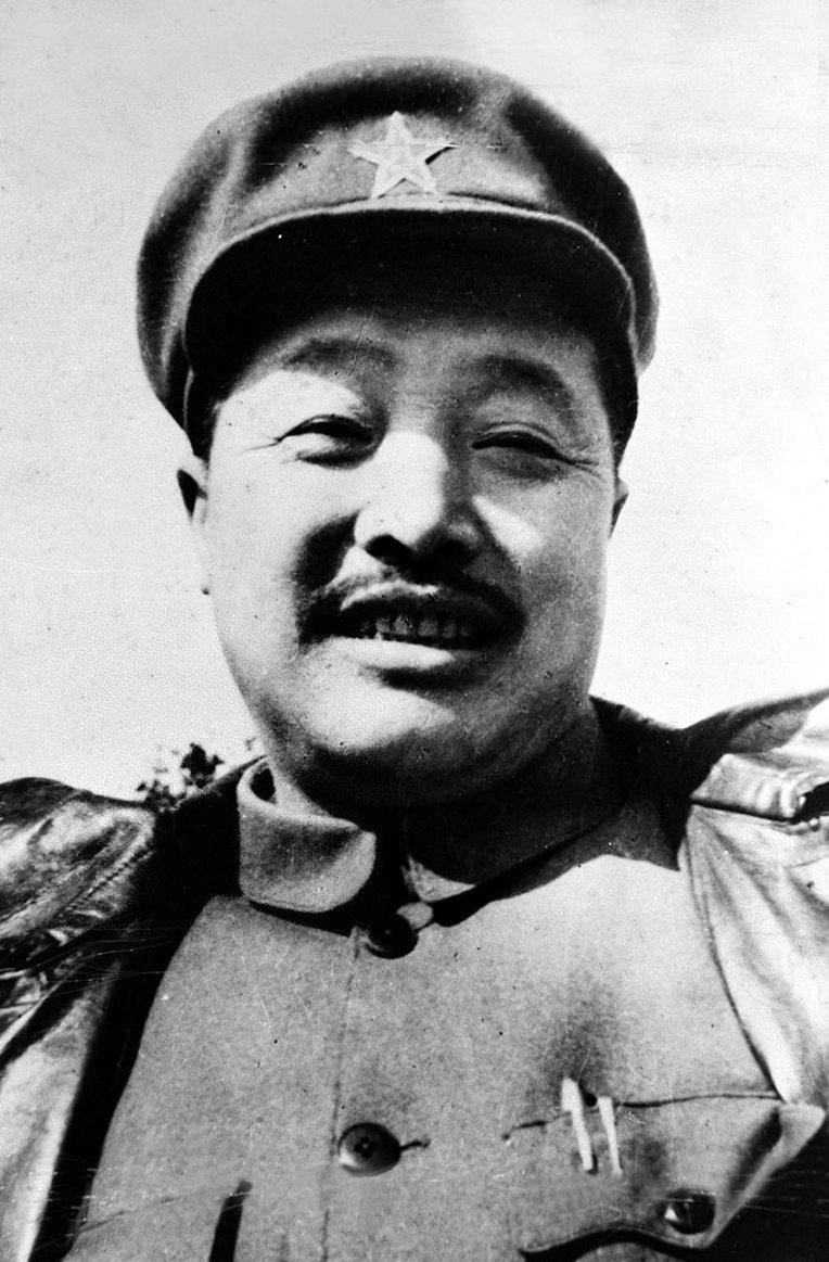 1937年，红军主力改编为八路军，徐向前被任命为129师副师长，这一人事安排，当