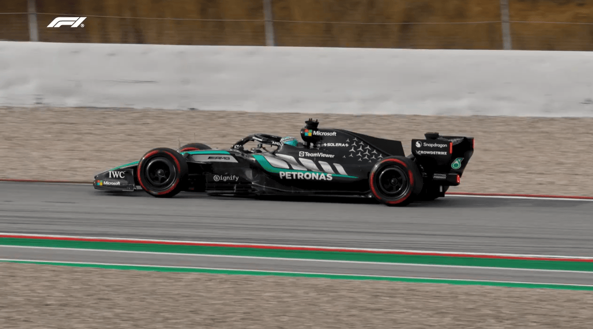 拉塞尔: 赛车感觉不错反馈良好, 但目前各队仍在初级阶段