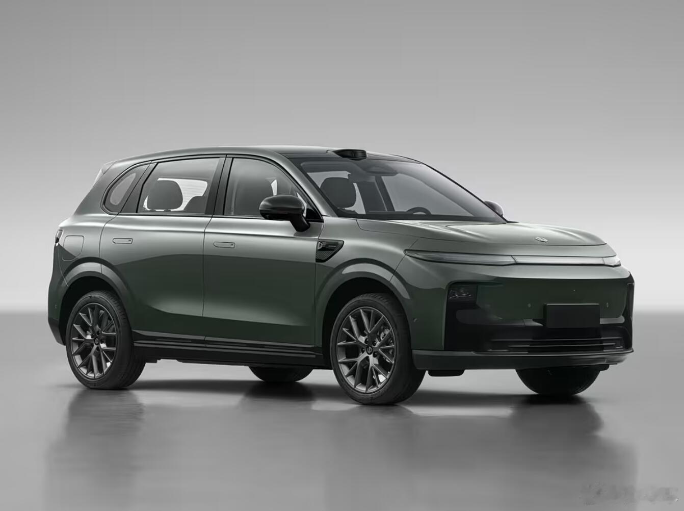紧凑型SUV“火力升级”5款新车来袭领克20、奇瑞风云T7领衔紧