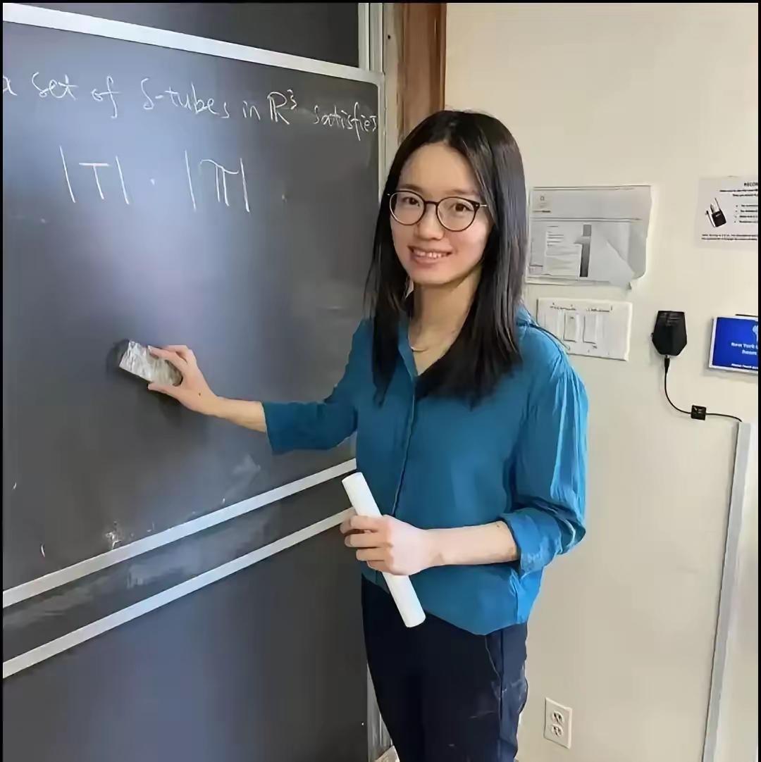 王虹拿到菲尔兹奖之后，说了一句让很多人心里咯噔一下的话。她说，自己很幸运，能在合