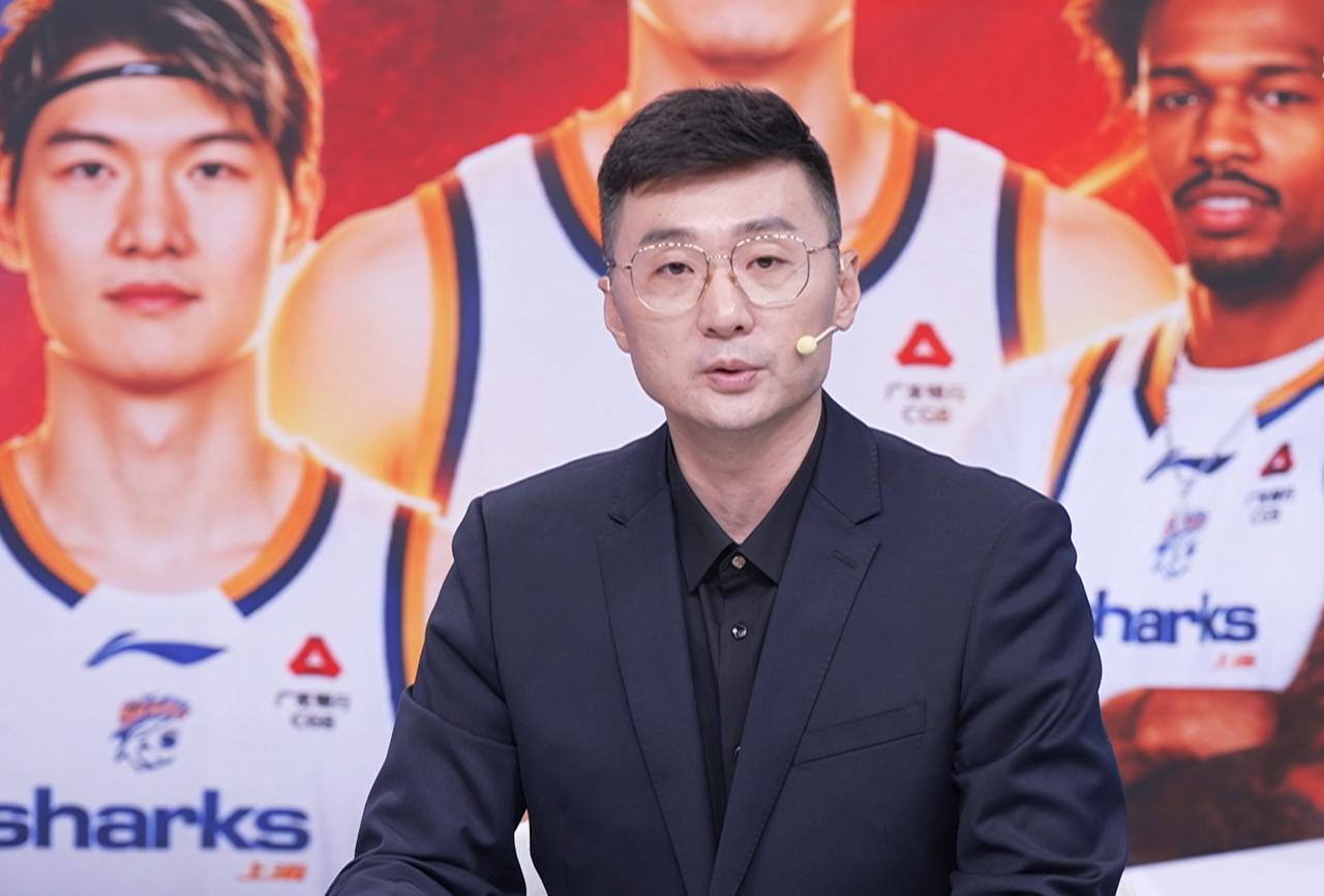 破案了，上海为何能赢广厦33分，刘炜道出了4个原因！CBA总决赛第三回合，上海