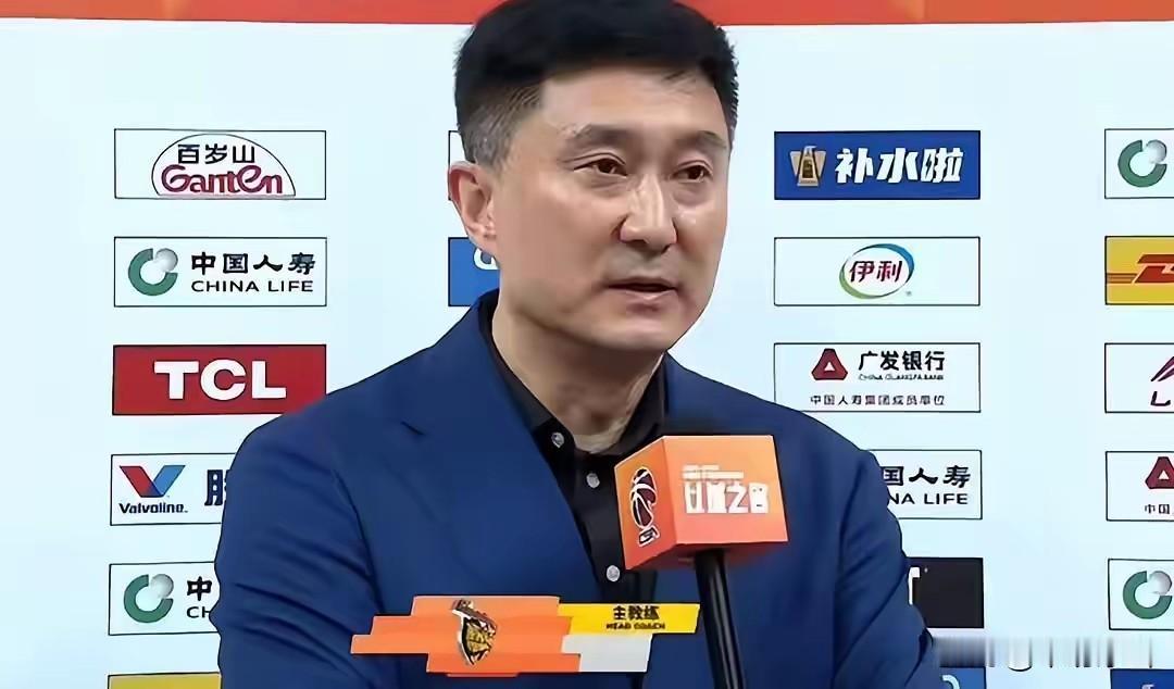 4月20日晚，CBA常规赛第41轮将进行后六场强强对话，收官之战，十二支球队激烈