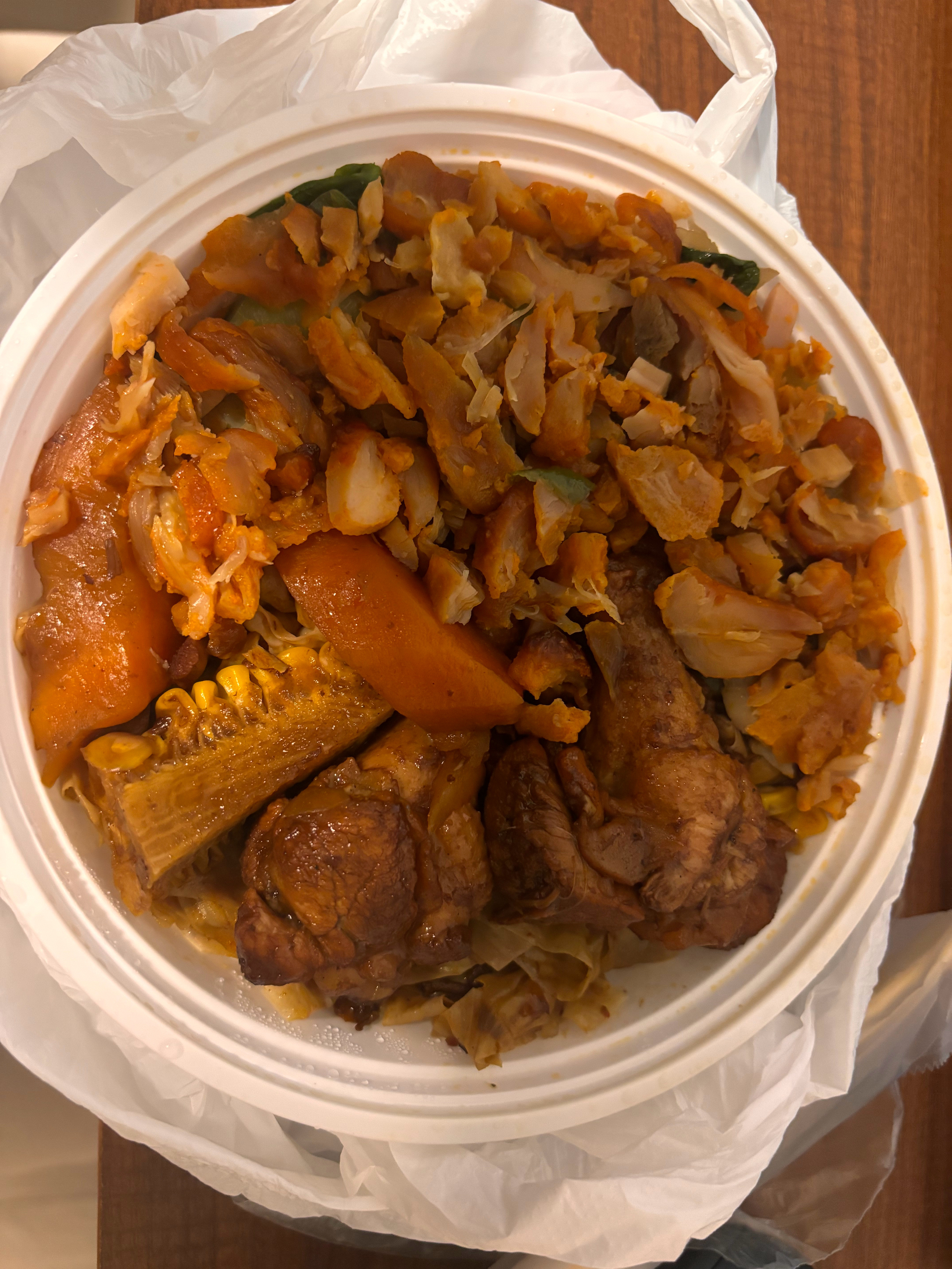 无奖竞猜，烤肉拌饭，你们觉得好吃吗[并不简单][并不简单]​​​