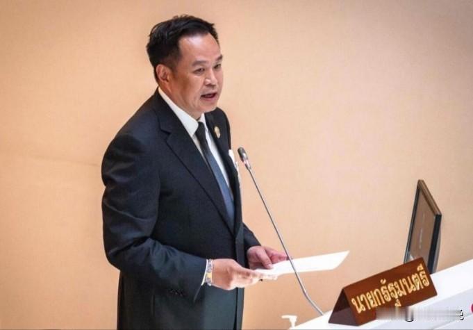 泰国总理阿努廷近期表态，将加快推进泰南陆桥计划，以应对全球海运通道的不确定性。该