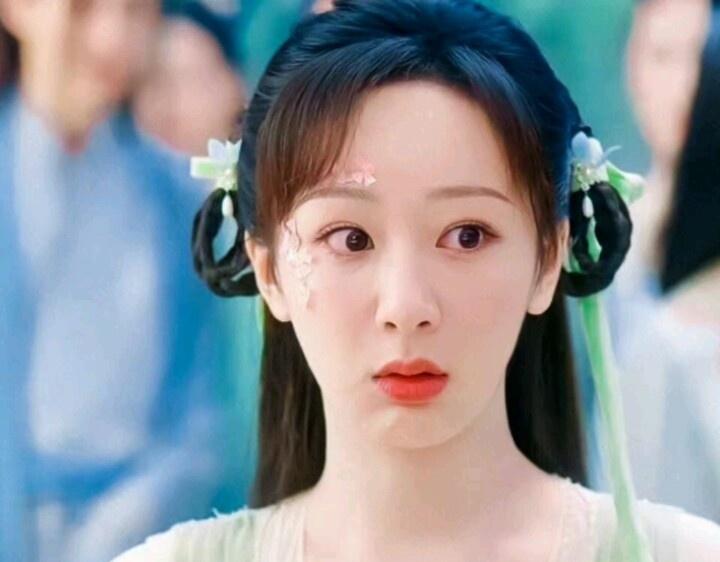 内娱两部顶级爆款古偶，最初女主人选居然全是景甜！最后全都换成杨紫，这离谱的撞饼缘